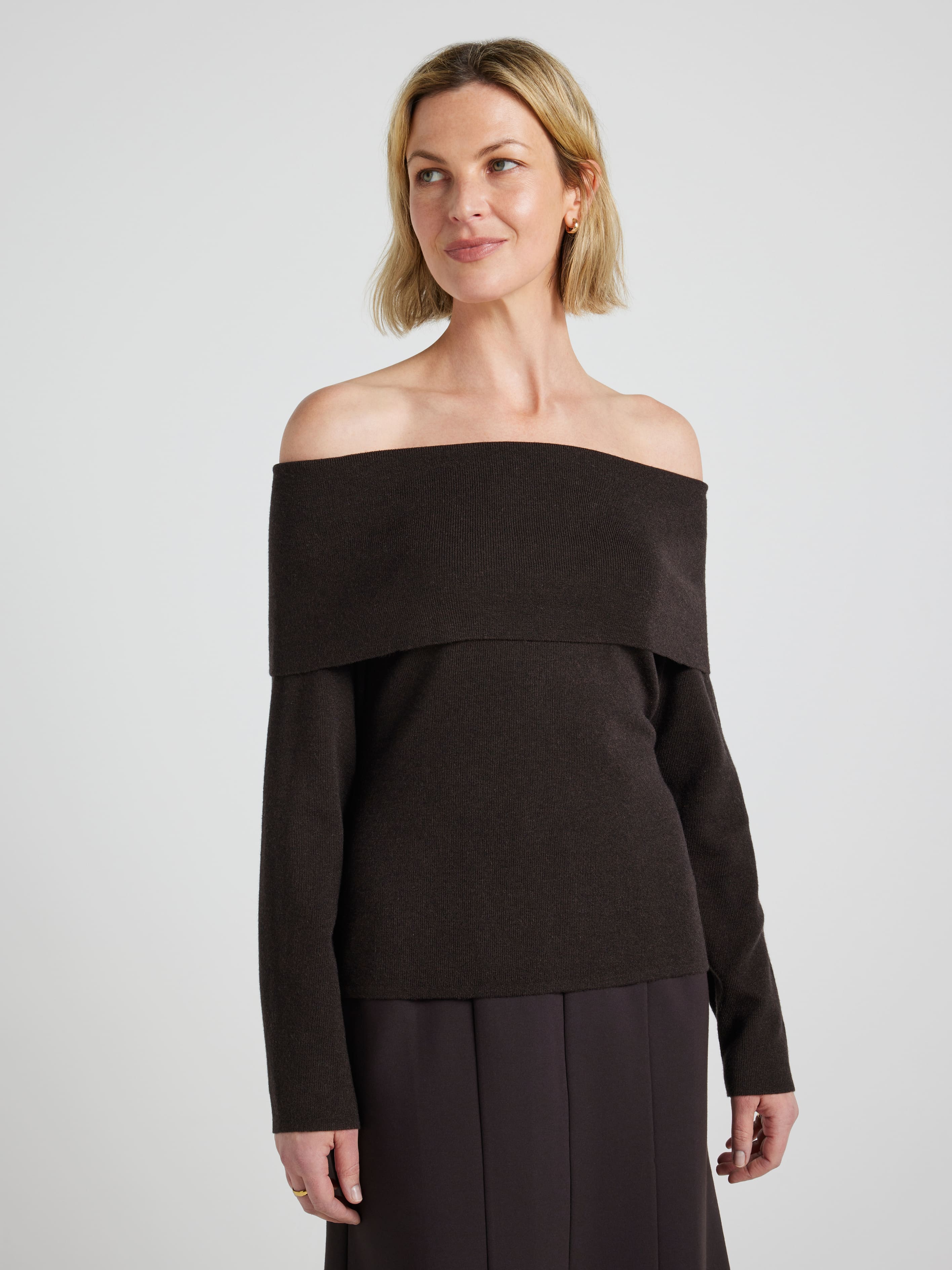 Lara Off Shoulder Jumper