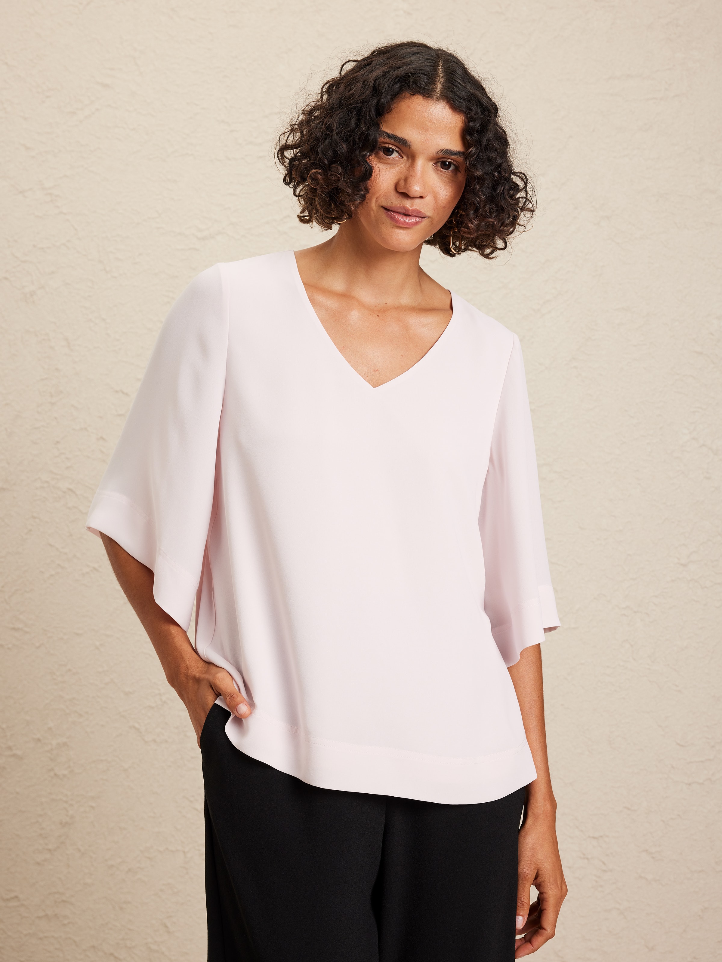 Sera V-Neck Top